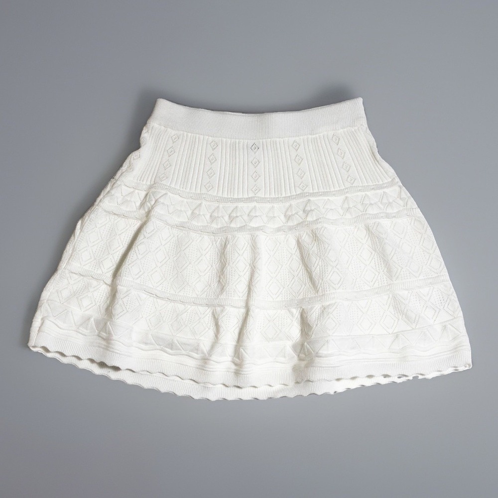 White Knit Skirt Medium Textured Diamond Geometric A Line Ruffle Coquette Preppy